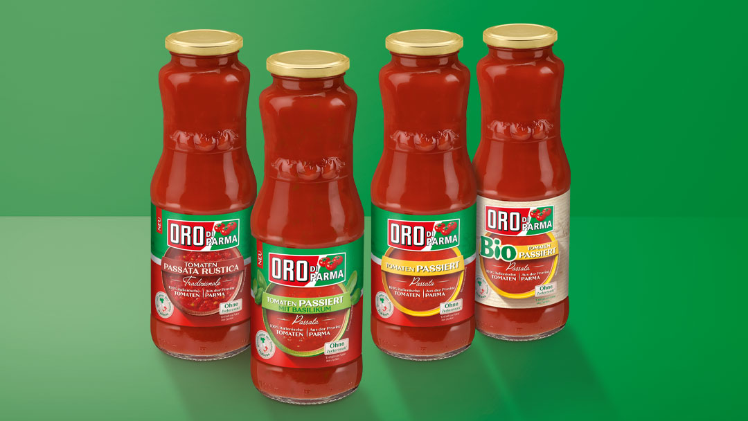 Vier Sorten ORO di Parma Tomatenpassata in neuer Glasflasche – authentischer italienischer Genuss aus Parma.