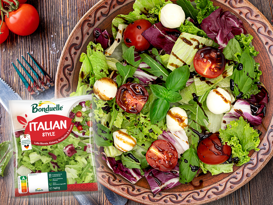 ORO di Parma präsentiert vier Sorten Tomatenpassata in neuer, nachhaltiger Glasflasche – italienischer Genuss in modernem Design.